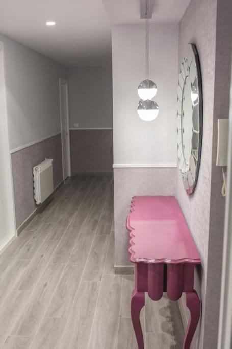 Sakura Homes Ponferrada Centro 8 Plazas מראה חיצוני תמונה