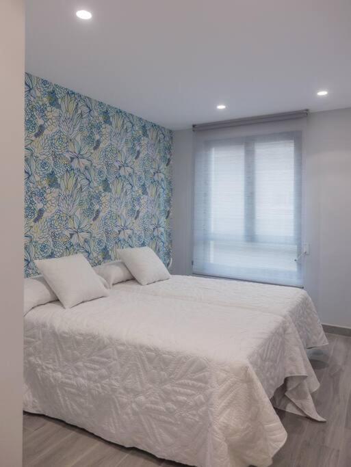 Sakura Homes Ponferrada Centro 8 Plazas מראה חיצוני תמונה