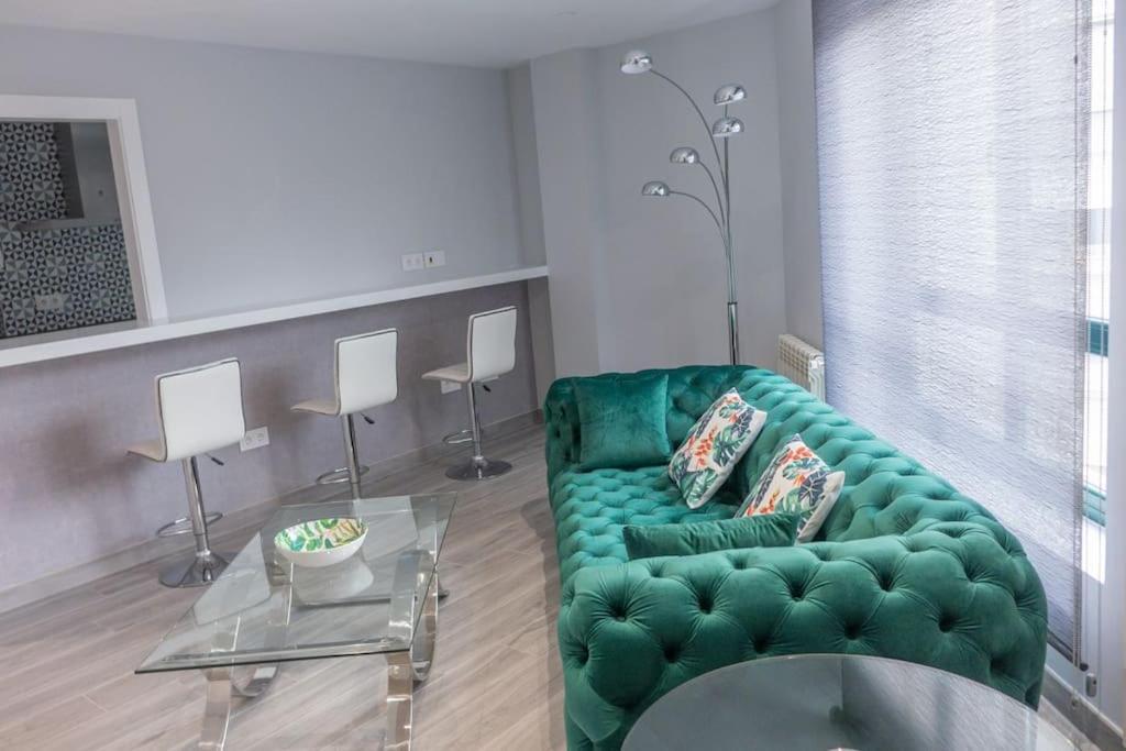 Sakura Homes Ponferrada Centro 8 Plazas מראה חיצוני תמונה